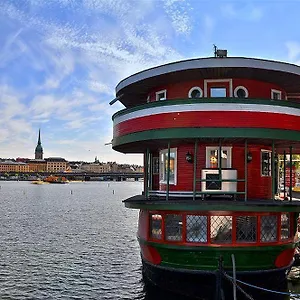 Botel Den Roeda Baten, Stockholm