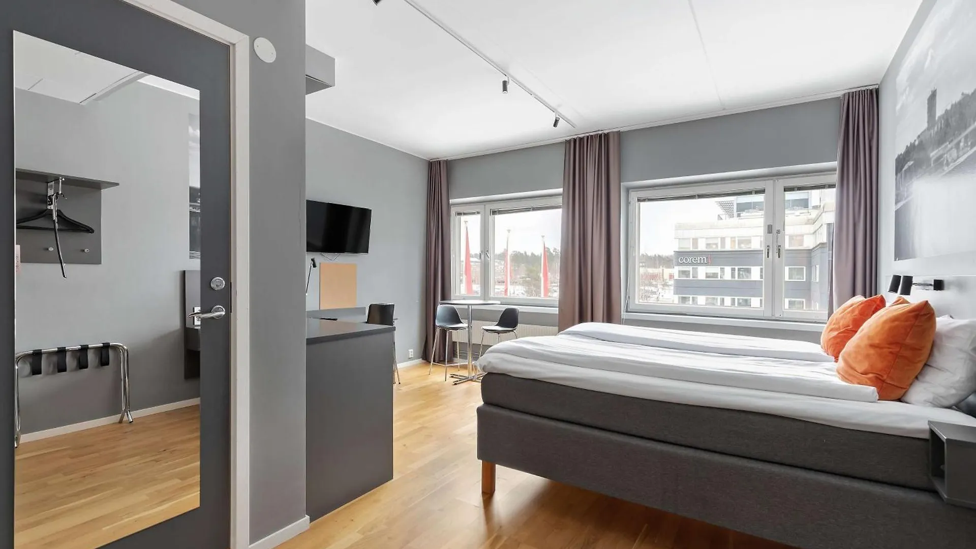 Connect Hotel Kista Stockholm 3*,